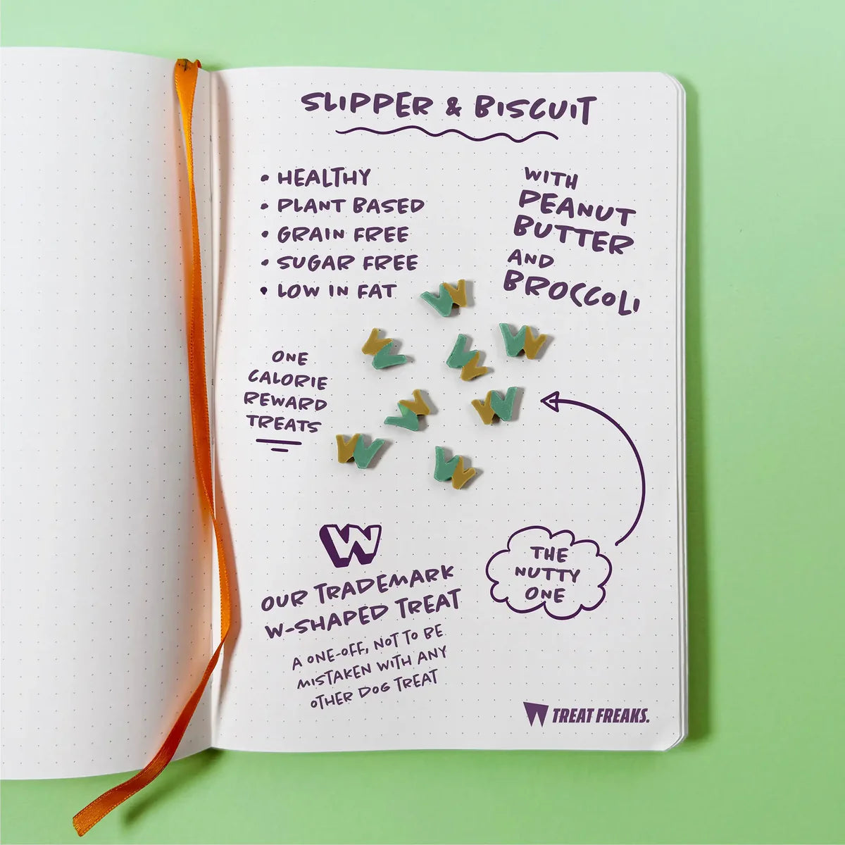 W’ZIS Slipper & Biscuit vegan dog treats – 80g resealable pouch, plastic-free, peanut butter flavour, approx. 160 plant-based treats